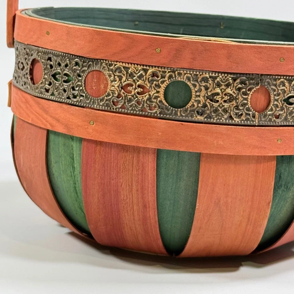 VTG Basket w/Handle Green & Wood‎ Metal Trim 8